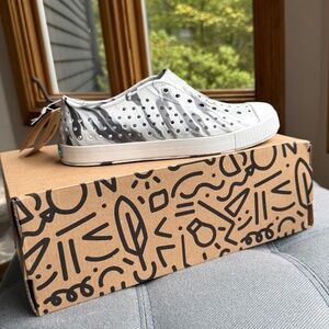 Native shoes